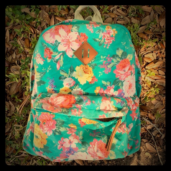 Madden Girl Other - Madden Girl Canvas Floral Backpack